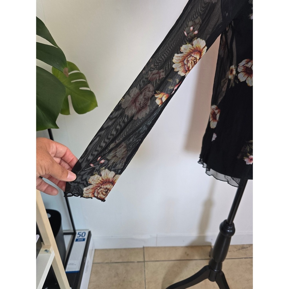 Floral Mesh Long Sleeve Top Size Medium Black Sheer Rose Print grunge gothic